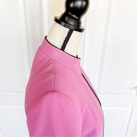 Stresa 2P Peony Pink Blazer Black Edging with Pockets & Matching Sleeveless Top - Picture 10 of 16